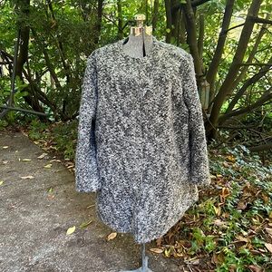 Plus-size Jones New York gray bouclé collarless coat